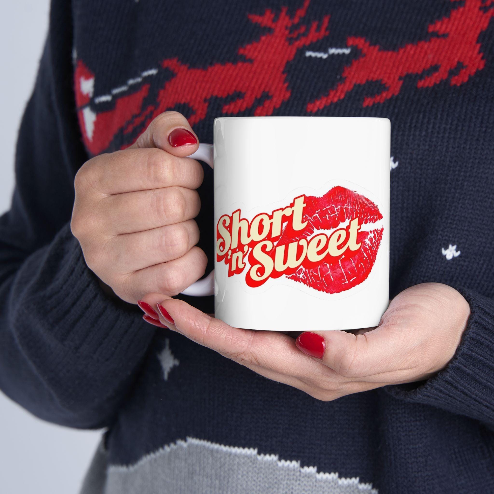 Taza de Cerámica Sweet Kiss - Regalo Lindo de Labios para Ella, Cute Coffee Cup Aesthetic, Mug de Besos para San Valentín y Aniversario